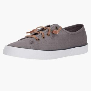 Sorry Woman’s Pier View Sneakers, 8.5